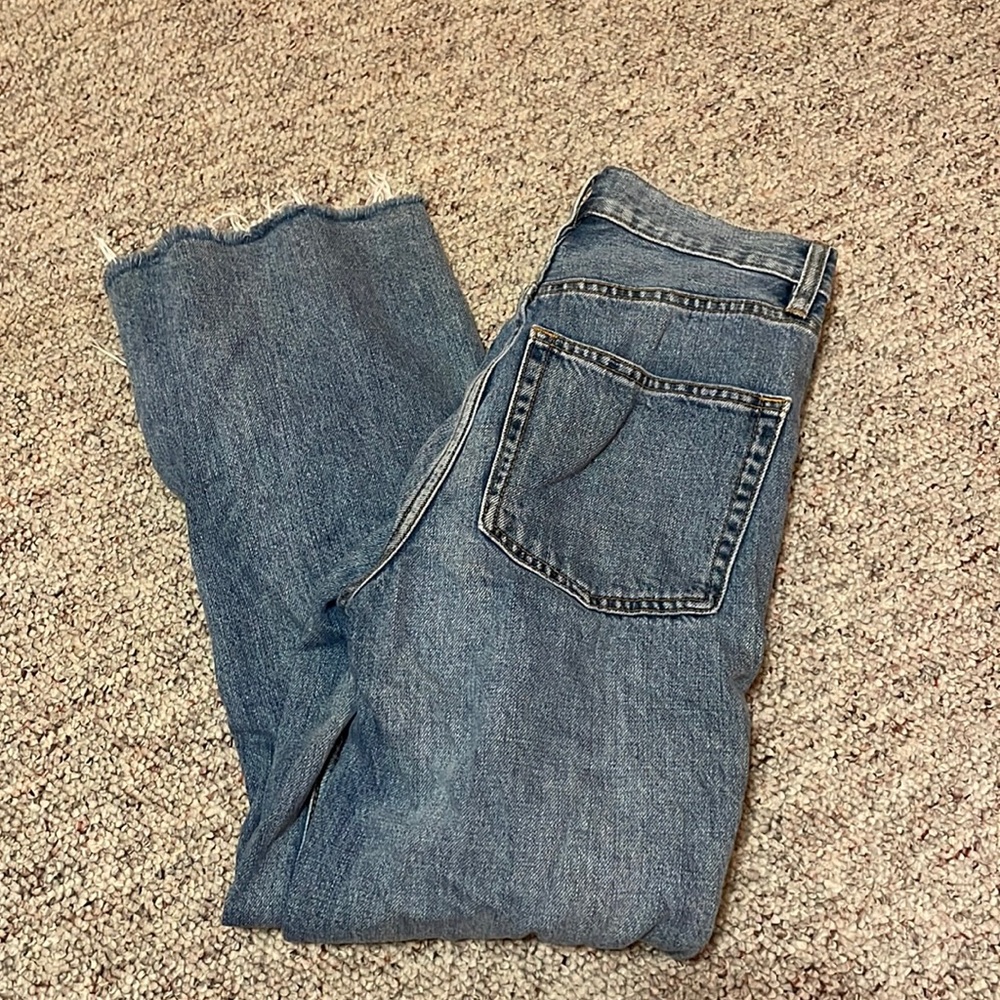 High waisted jeans